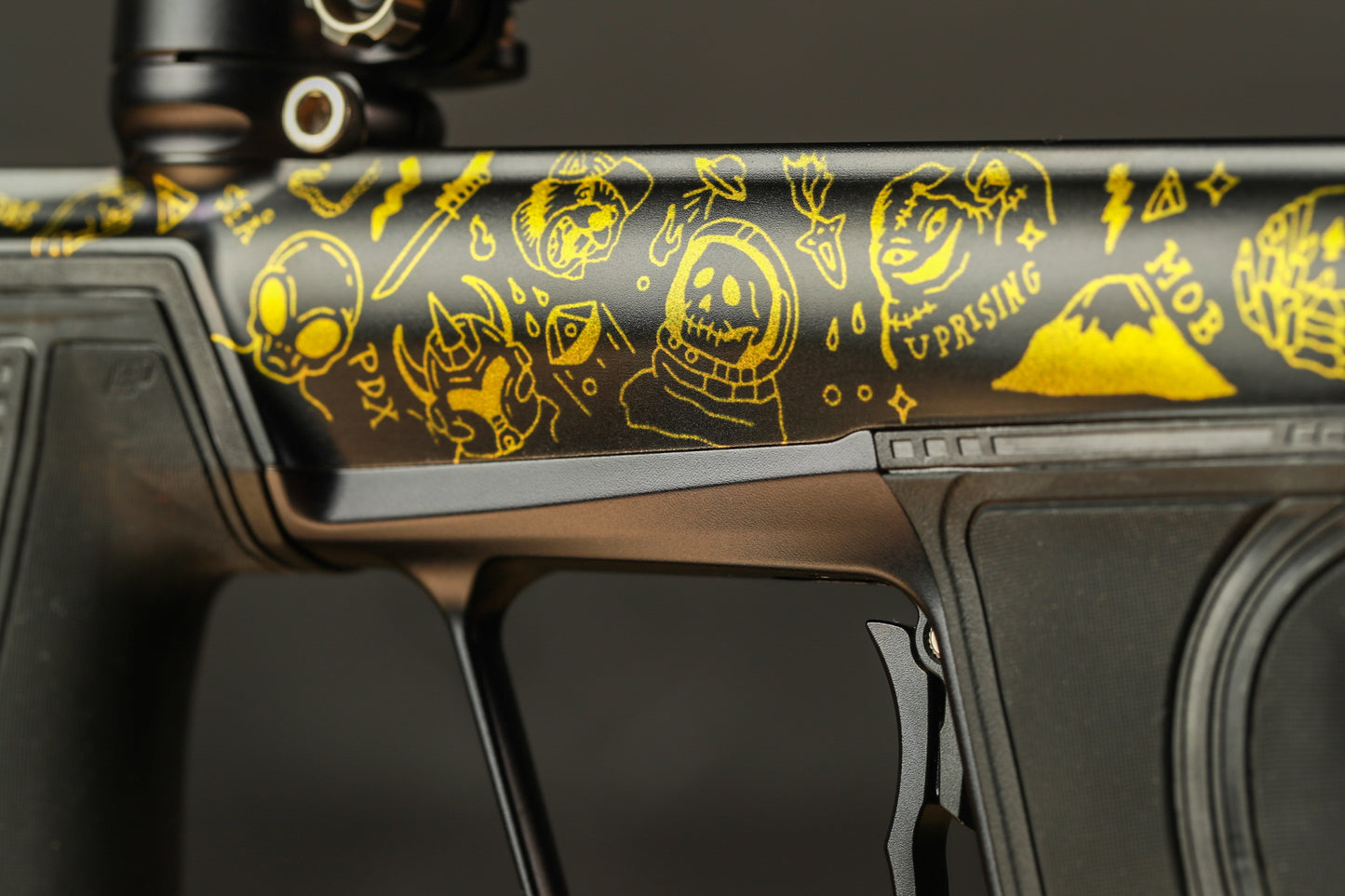 2026 Uprising Team Planet Eclipse CS3 Pro - Black & Gold
